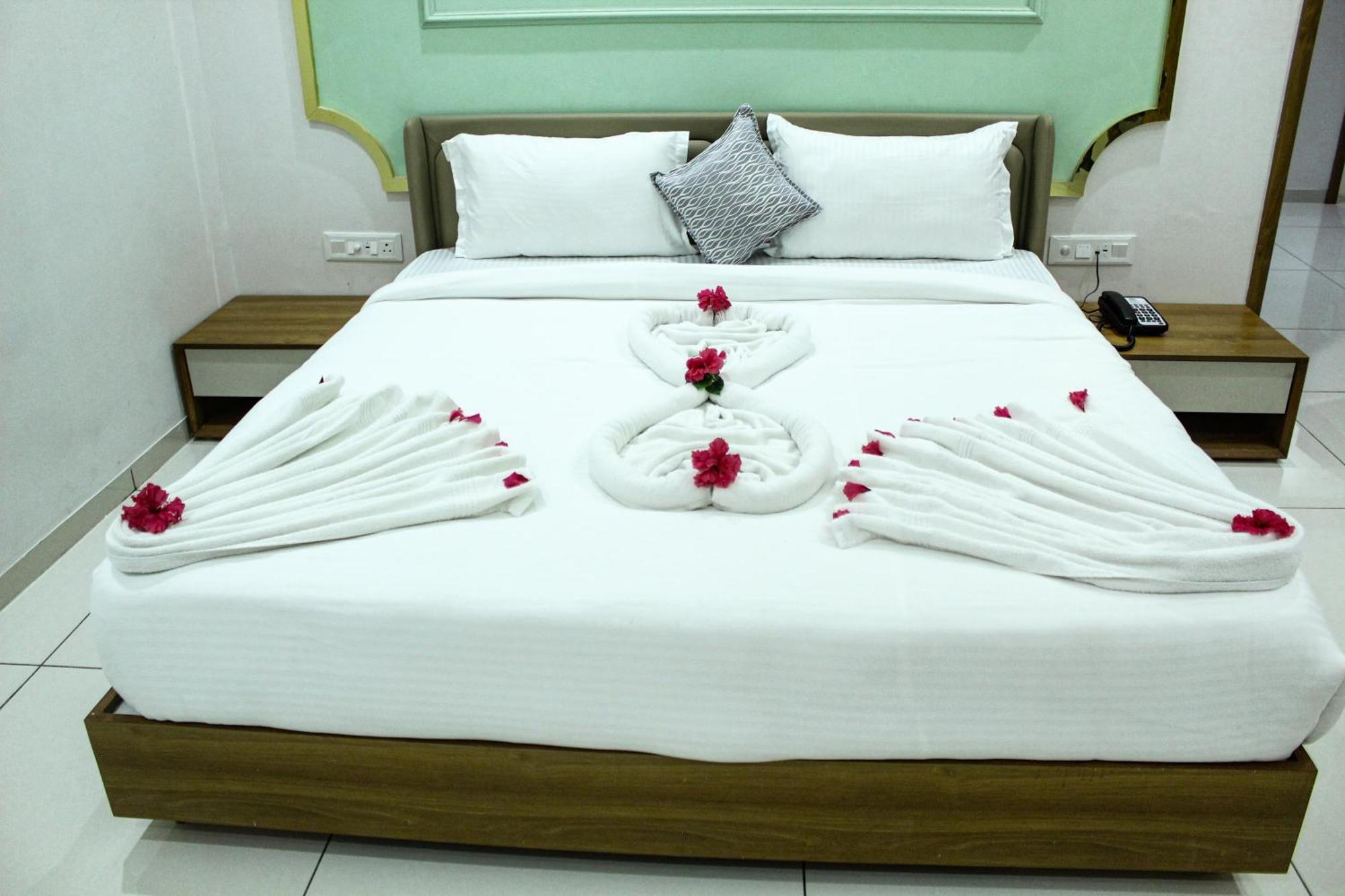 Nulife Resort Jāmnagar Εξωτερικό φωτογραφία